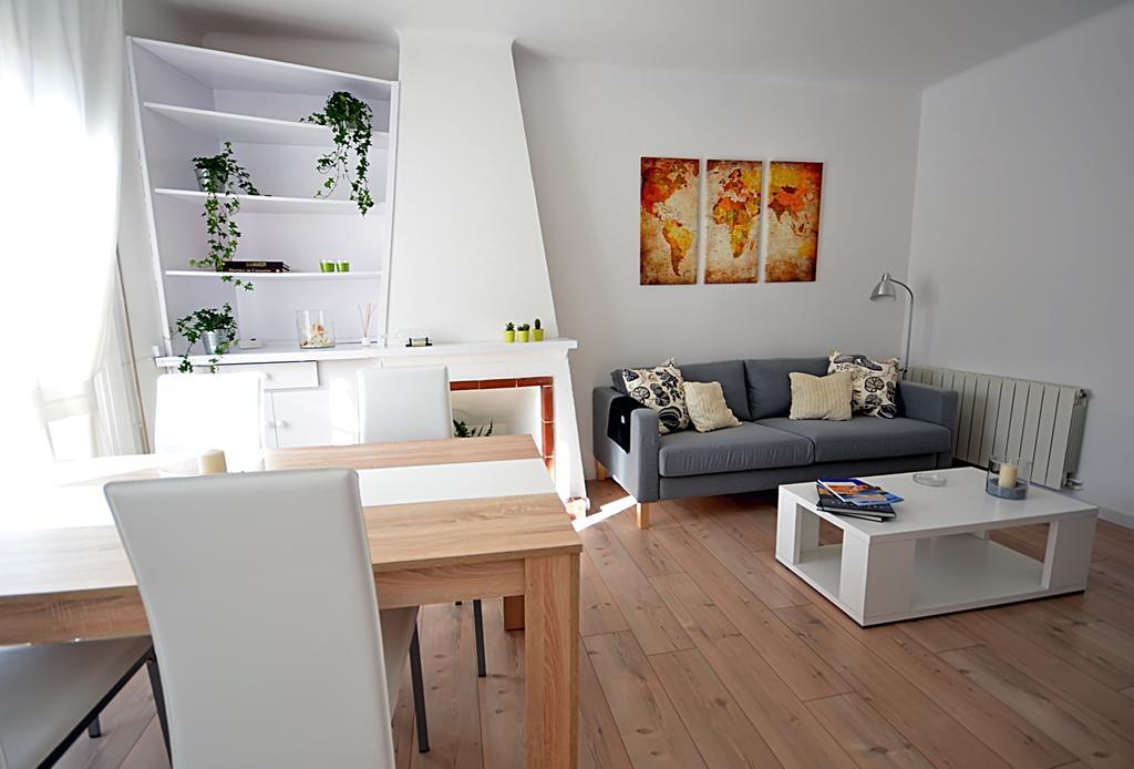 Sunny Apartment Central סיטגס מראה חיצוני תמונה